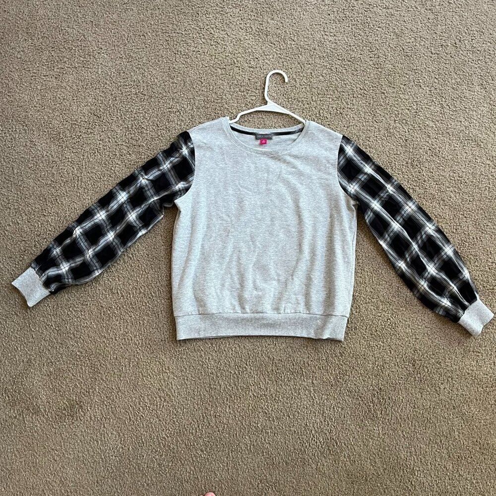 Vince Camuto Grey and Plaid Comfy Top Sweatshirt